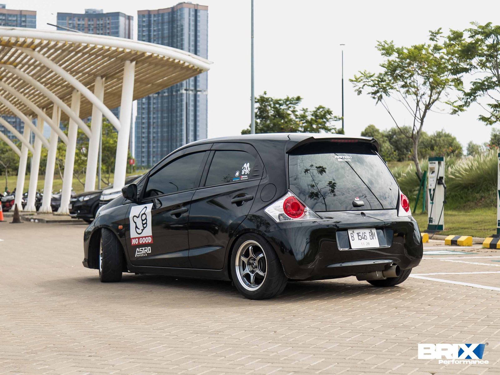 BRIX Performance Street Series disc brakes installed on Honda Brio DD1.